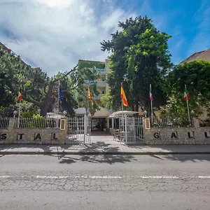 hostal-gallet.catalonia-hotels.com/